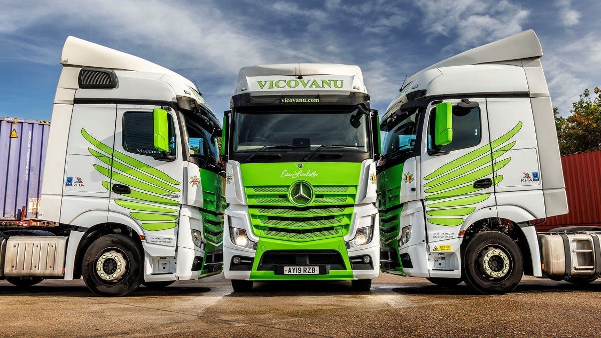 Vicovanu spreads its wings and flies with used Actros from Mercedes-Benz Certified